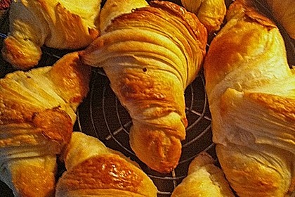 Croissants und Pains au chocolat 25