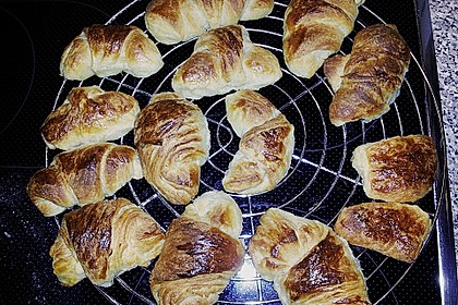 Croissants und Pains au chocolat 32