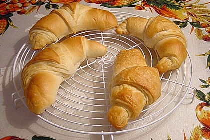 Croissants und Pains au chocolat 10