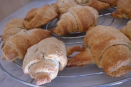 Croissants und Pains au chocolat 21