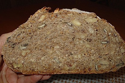 Rustikales Brot im Bräter 20
