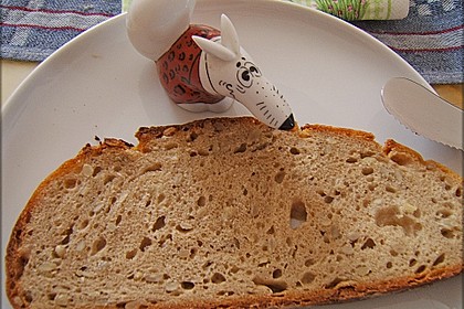 Rustikales Brot im Bräter 71