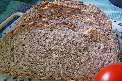 Rustikales Brot im Bräter 67