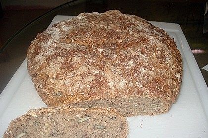 Rustikales Brot im Bräter 99