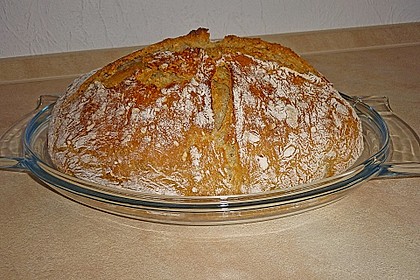 Rustikales Brot im Bräter 72