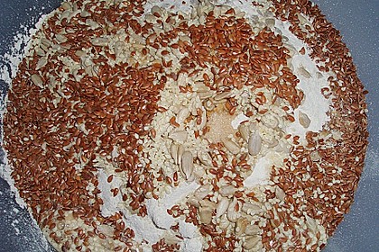 Rustikales Brot im Bräter 87