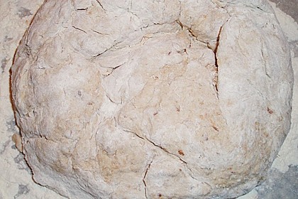 Rustikales Brot im Bräter 132