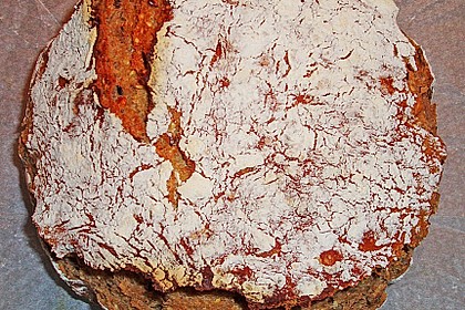 Rustikales Brot im Bräter 75