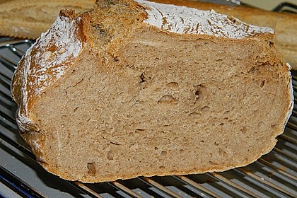 Rustikales Brot im Bräter 57