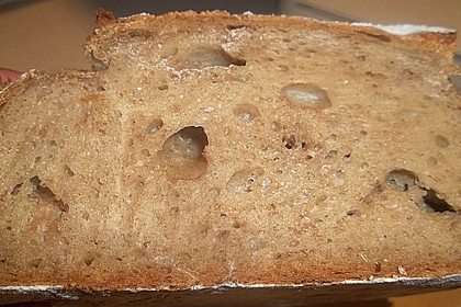 Rustikales Brot im Bräter 126