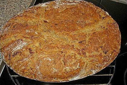 Rustikales Brot im Bräter 31