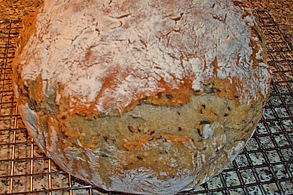 Rustikales Brot im Bräter 107
