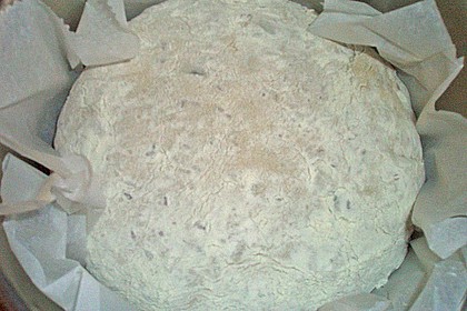Rustikales Brot im Bräter 134