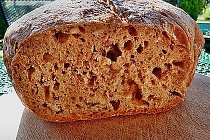 Rustikales Brot im Bräter 119
