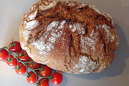 Rustikales Brot im Bräter 62