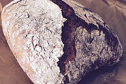 Rustikales Brot im Bräter 113