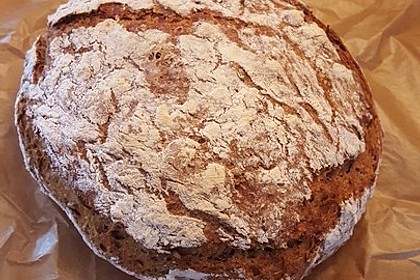 Rustikales Brot im Bräter 89