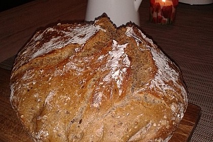 Rustikales Brot im Bräter 25