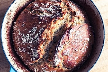 Rustikales Brot im Bräter 129