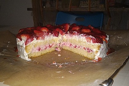 Mascarpone - Erdbeerkuchen 6