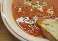 Tomatensuppe mit Roquefort