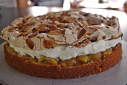 Apfel - Baiser - Torte 1