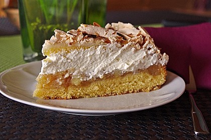 Apfel - Baiser - Torte 2