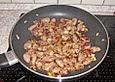 Gefl&uuml;gelherzen mit Rotwein - K&auml;se - Sauce