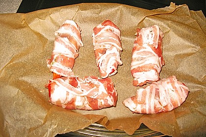 Frischk&auml;se - Paprika - Schiffchen im Speckmantel 24