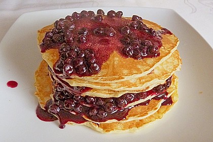 Fluffy Buttermilk Pancakes 2