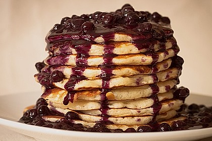 Fluffy Buttermilk Pancakes 9
