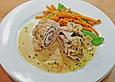 Putenr&ouml;llchen mit Gem&uuml;sesauce