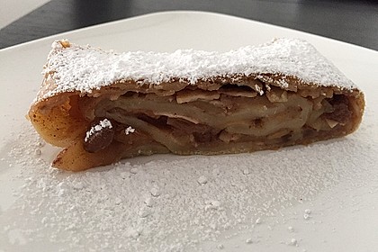 Apfelstrudel 'Südtirol' 24