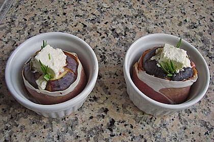 Feigen mit Fetak&auml;se &uuml;berbacken