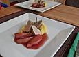 Schweinefilet mit Rotweinbirnen und cremiger Polenta