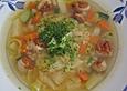 Nudelsuppe mit Kl&ouml;&szlig;chen