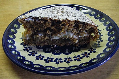 Karotten - Bananen - Kuchen mit Waln&uuml;ssen 1