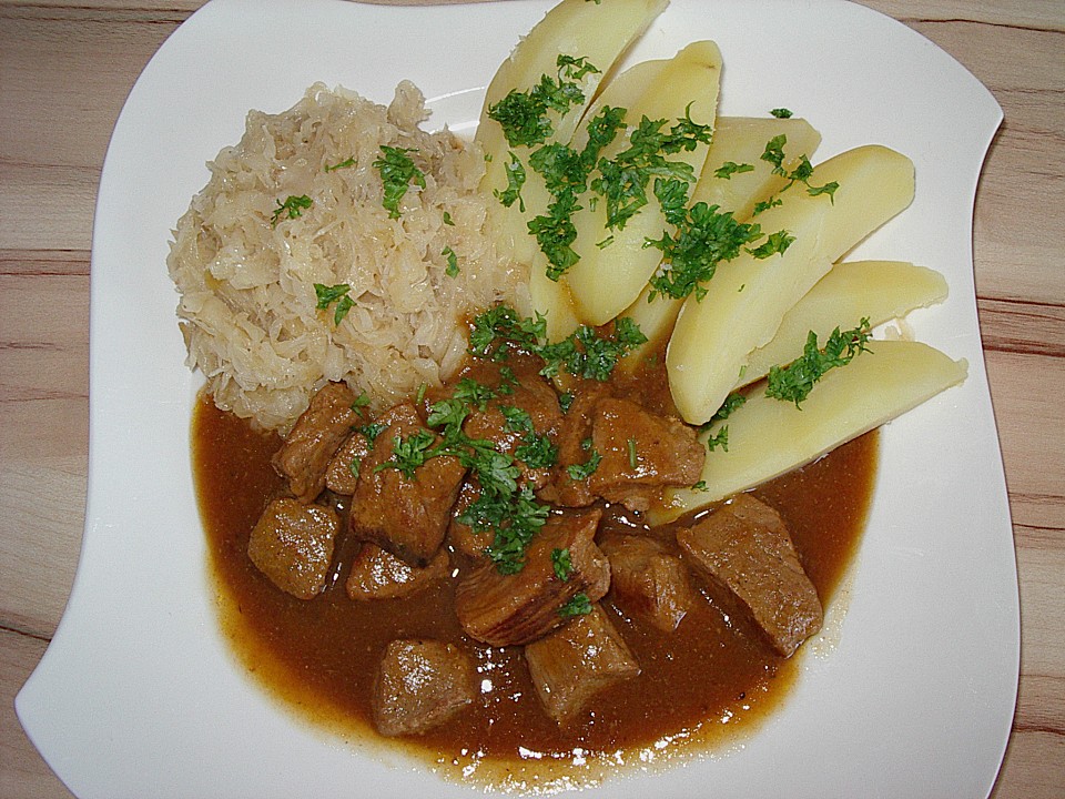 Schweinegulasch (Rezept mit Bild) von cocosnuss | Chefkoch.de