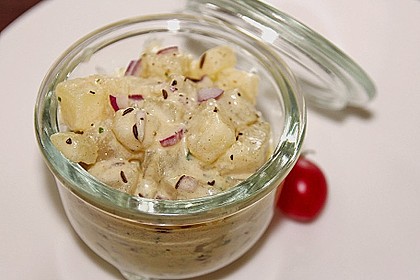 Käsesalat mit Musik