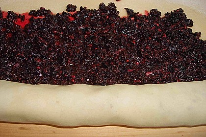 Aronia - Marzipan Rolle 2