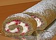 Mohn - Preiselbeer Roulade