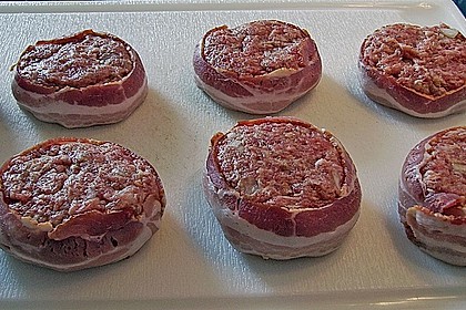 Hackmedaillons in pikanter Pilzsauce 7