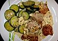 Schweinefilet auf Zucchini mit Schafk&auml;se