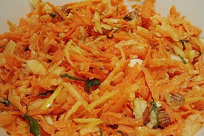 M&ouml;hren - Apfel Salat 1