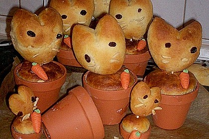 Osterhäschen im Tontopf 40