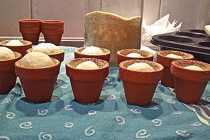 Osterhäschen im Tontopf 91