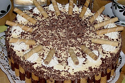 Traumhafte Eierlik&ouml;r - Sahne Torte 10