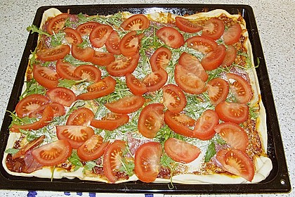 Rucola - Pizza mit Parmaschinken 4