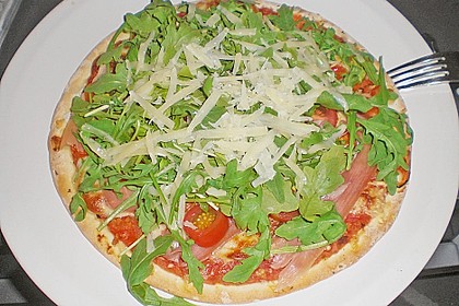 Rucola - Pizza mit Parmaschinken 7