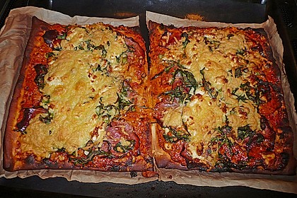 Rucola - Pizza mit Parmaschinken 27